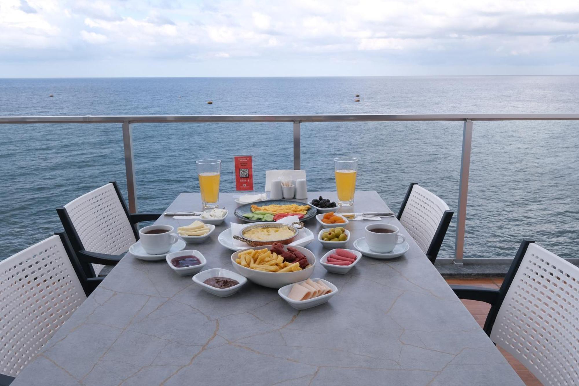 The Marine Hotel Trabzon Kültér fotó